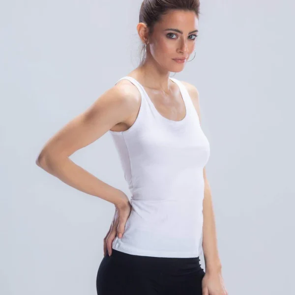 تانك توب حمالات قطن ناعم من كارينا – أساسي ومريح